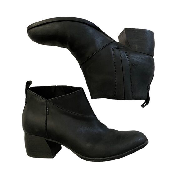 TOMS Leilani Black Leather Ankle Boots Size 7 - Picture 6 of 9